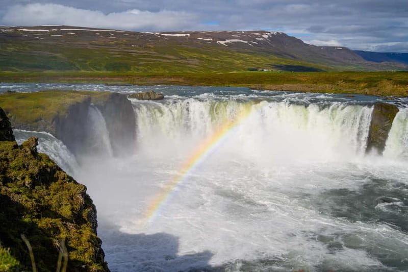 Akureyri: Day Trip to Goðafoss, Lake Mývatn & Nature Baths - A full day through northeast Iceland