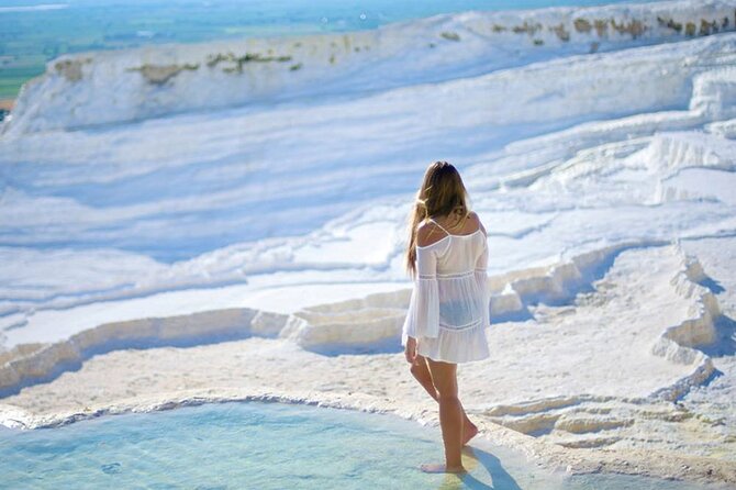 Alanya Pamukkale & Hierapolis Day Trip With Lunch - Walking through Hierapolis