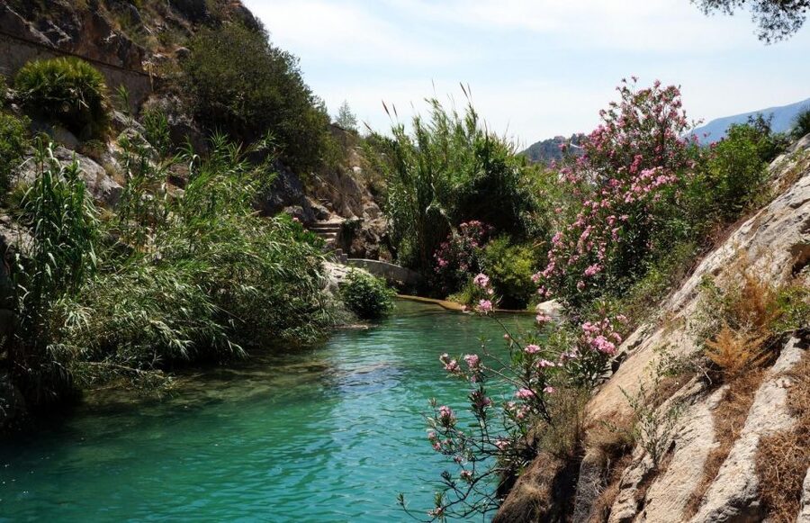 Algar Waterfalls Coach Trip - From Albir & Benidorm - Walking conditions and safety