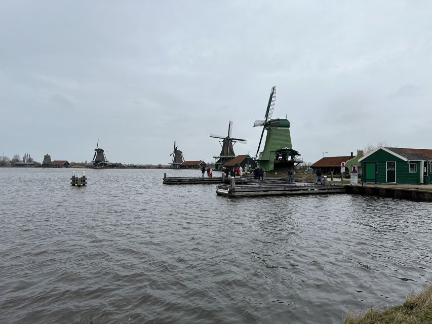 Amsterdam: Day Tour Keukenhof and Zaanse Schans Windmills - Zaanse Schans: windmills, workshops, and extra charges