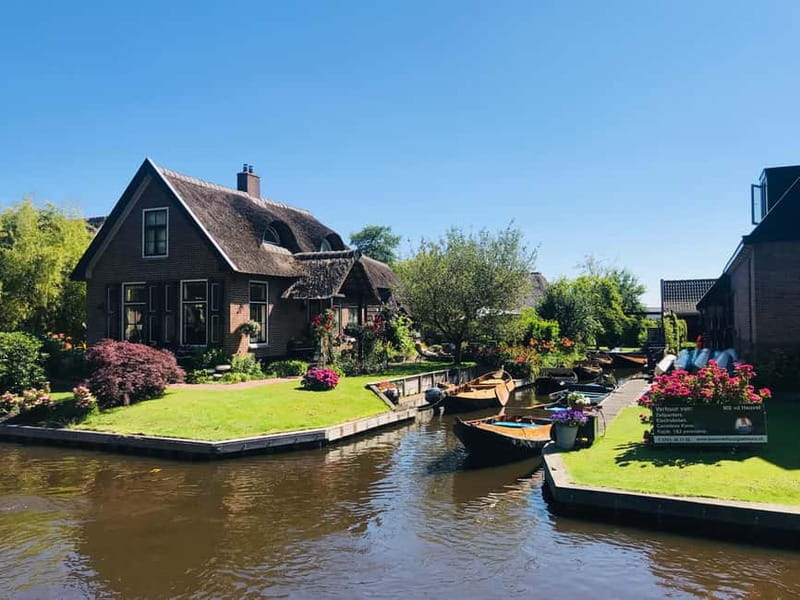 Amsterdam: Giethoorn, Afsluitdijk and Zaanse Schans Day Trip - The Afsluitdijk: a short stop with a big idea