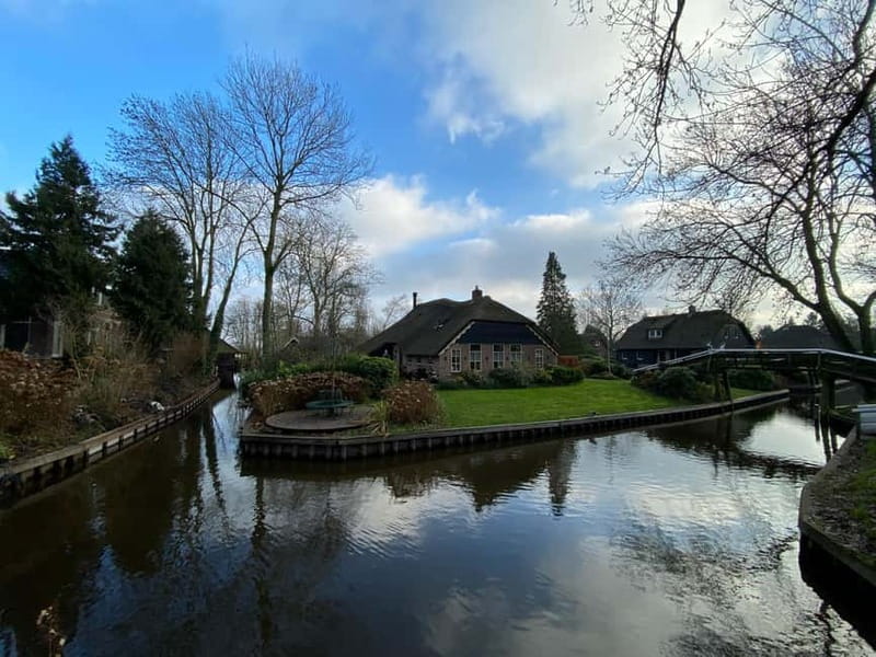 Amsterdam: Giethoorn, Afsluitdijk and Zaanse Schans Day Trip - Is $152 a fair price?