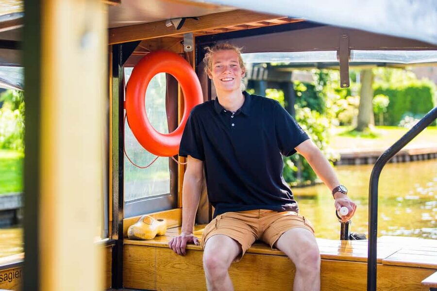 Amsterdam: Giethoorn Day Trip with Boat Tour - Afsluitdijk: a short lesson in Dutch water control