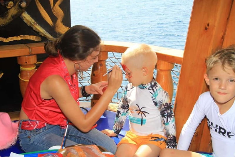 Antalya: Lara Pirate Boat Day Trip w/ Lunch & Soft Drink - Pirate entertainment, face painting, and the foam party
