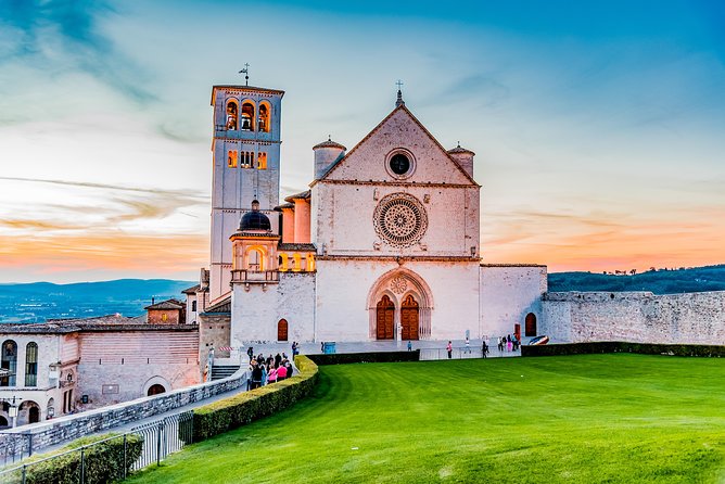 Assisi and Orvieto Guided Day Tour from Rome with Lunch - Leaving Rome at 7:15 a.m.