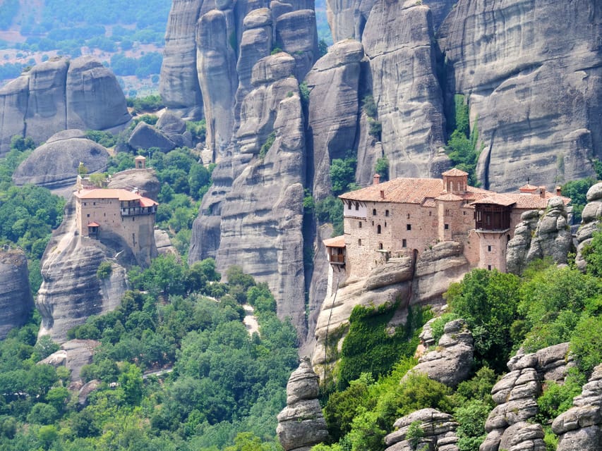 Athens: Meteora Day Trip with Central Pickup & Audio Guide - Key points before you book