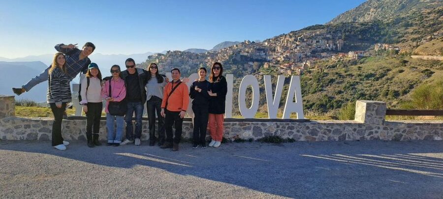 Athens: Small-Group Day Trip Tour to Delphi - Booking details worth knowing