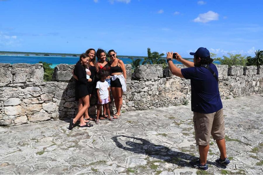 Bacalar: Lagoon, Pirate Canal, Stromatolite Day Trip w/Lunch - Key Points at a Glance