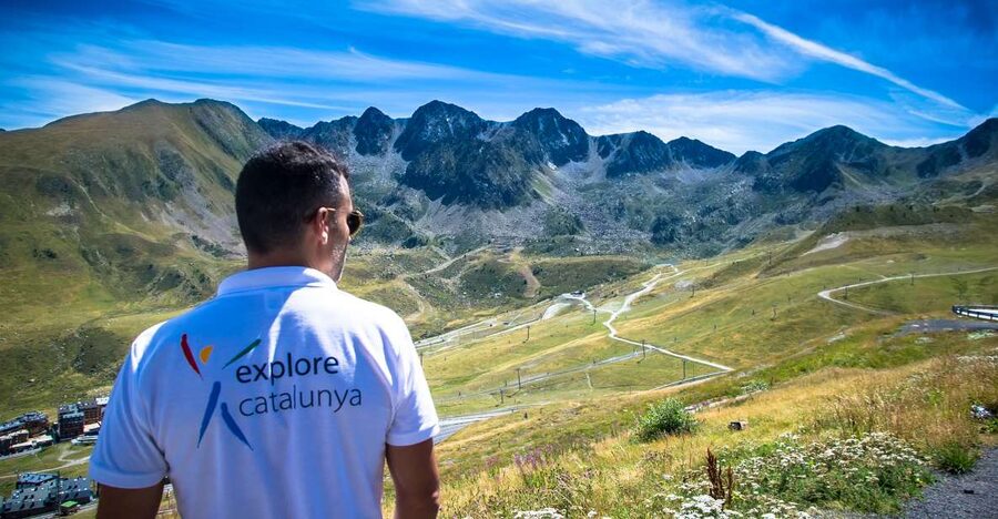 Barcelona: Guided Day Trip to Andorra, France, and Spain - Is this the right way to see three countries?