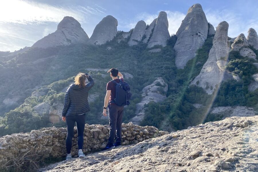 Barcelona: Walking and Horse Riding Day-Trip in Montserrat - The 25-minute transfer to the ranch