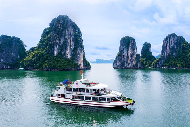 Best Halong 5 star Day Trip, inclusive,buffet,cave,kayak,transfer - What the $45 price really covers