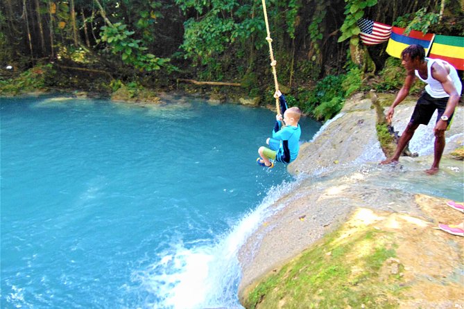 Blue Hole, Secret Falls, and Dunn's River Falls Combo Day-Trip - Practical packing for a wet adventure