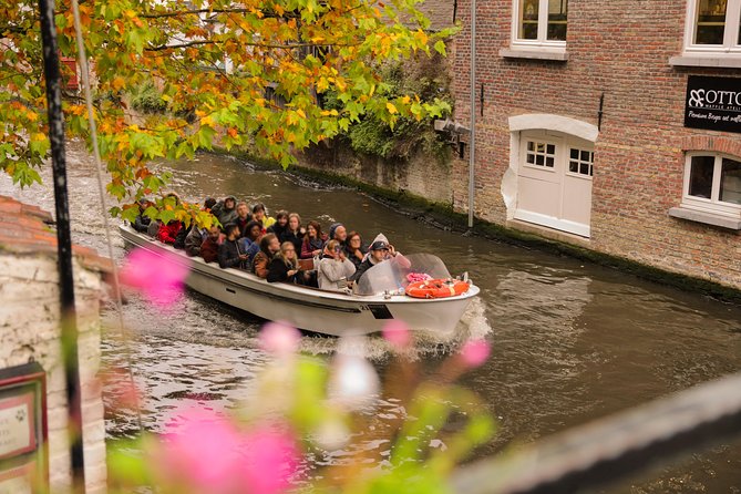 Bruges Guided or Audio Trip with Canal Cruise Option from Paris - Guided walk or downloadable audio tour?