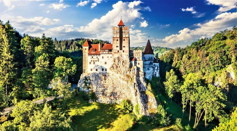 Bucharest: Peles and Bran Castles and Brasov Day Trip - Why this three-stop route works