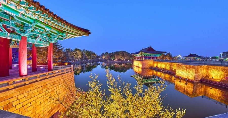 Busan: Gyeongju Guided Day Trip to Three Kingdoms Capital - Lunch and the practical rhythm of the day