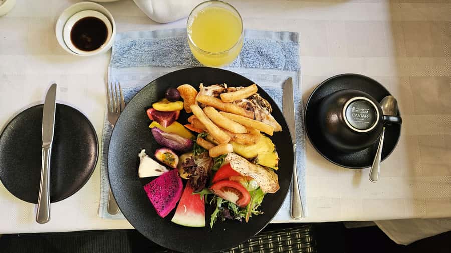 Cairns: Daintree, Mossman Gorge, & Cape Tribulation Day Trip - Lunch in a rainforest setting