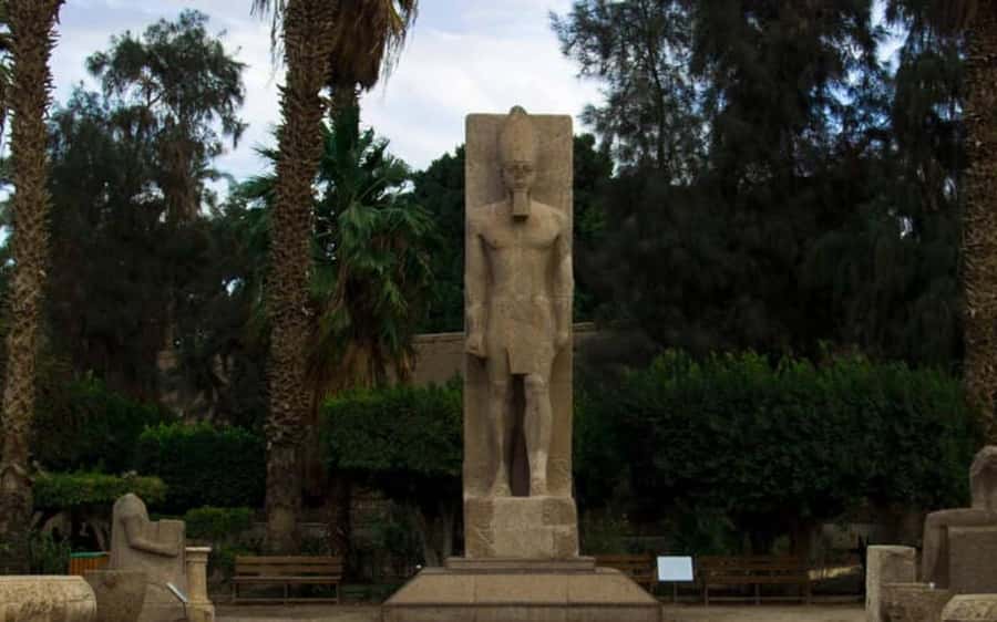 Cairo: Saqqara, Memphis, and Dahshur Day Trip with Lunch - Lunch, shopping stops, and extra costs