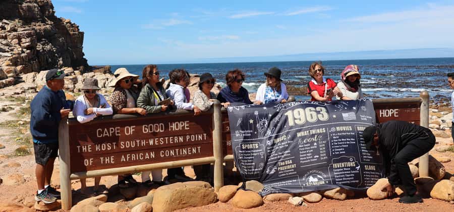Cape Town: Cape Peninsula & Table Mountain Private Day Trip - Table Mountain is the morning headline