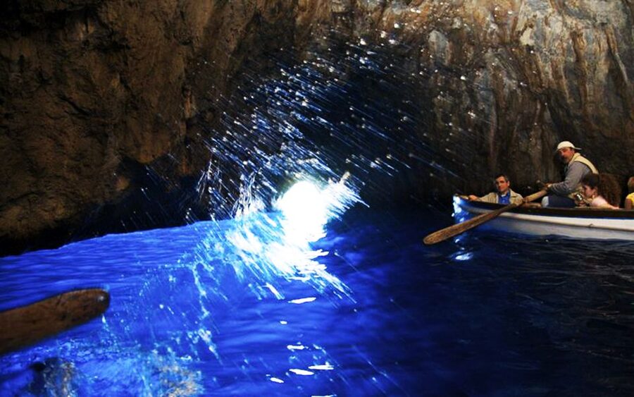 Capri: DIY Day Trip with Blue Grotto, Funicular & Lunch - The funicular back to Marina Grande