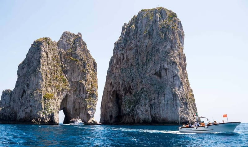 Capri on your own: day trip with typical lunch from Naples - Reaching Capri town by public bus