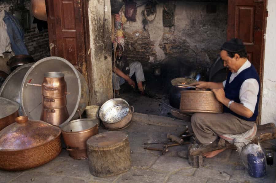Casablanca to Fez: Scenic & Historical Day Trip with Lunch - Returning to Casablanca, or staying in Fez