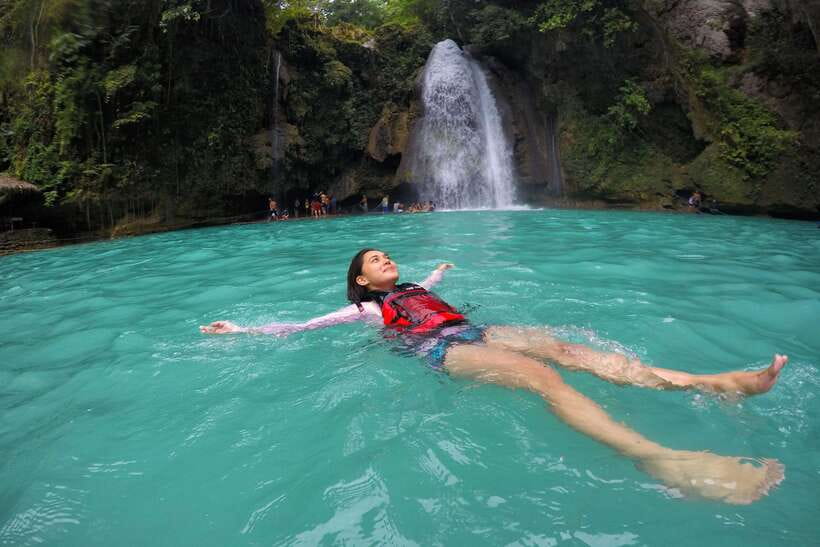 Cebu: Osmeña Peak and Kawasan Falls Canyoneering Day Trip - Kawasan Falls canyoneering: the reason to get wet