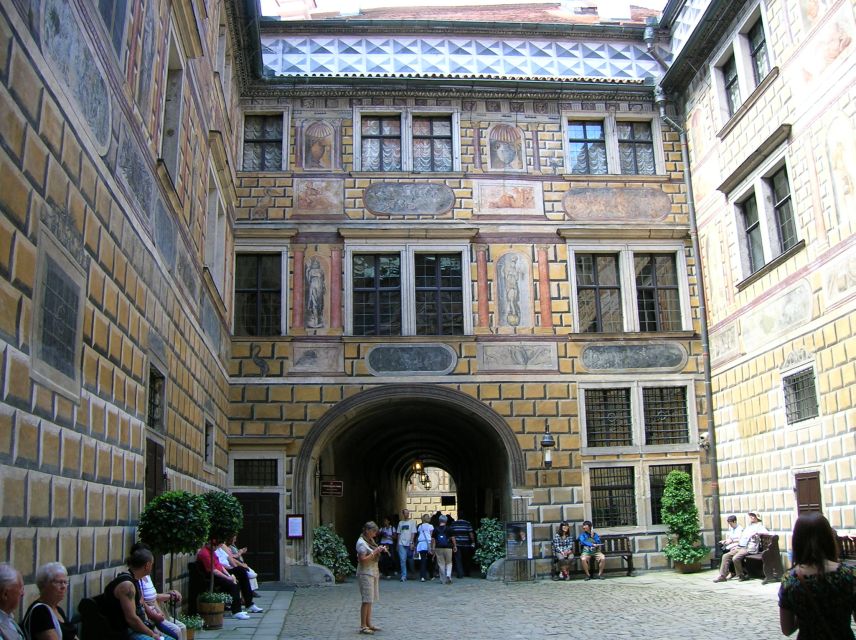 Cesky Krumlov Private Day Trip from Prague - Leaving Prague in a private car