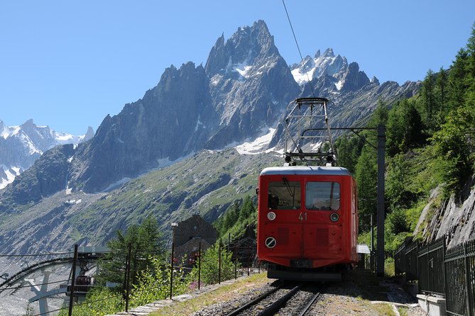 Chamonix & Mont Blanc Panoramic Sky-Glass Bus Guided Day Trip - Montenvers, Mer de Glace, and the ice caves