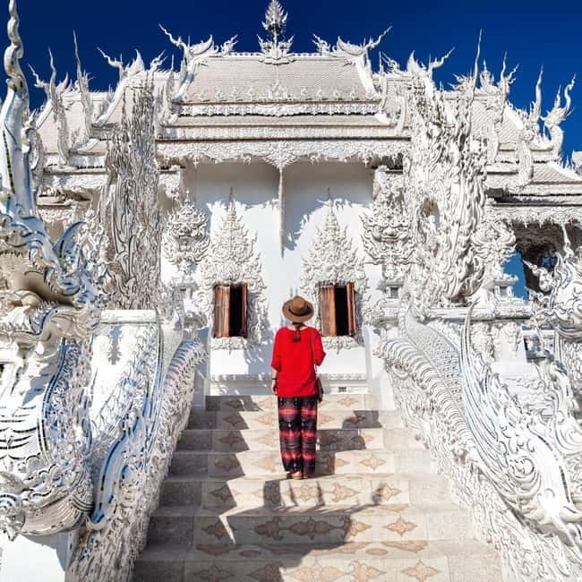 Chiang Mai: Chiang Rai Famous Temples & Hot Springs Day Trip - Blue Temple brings a different mood