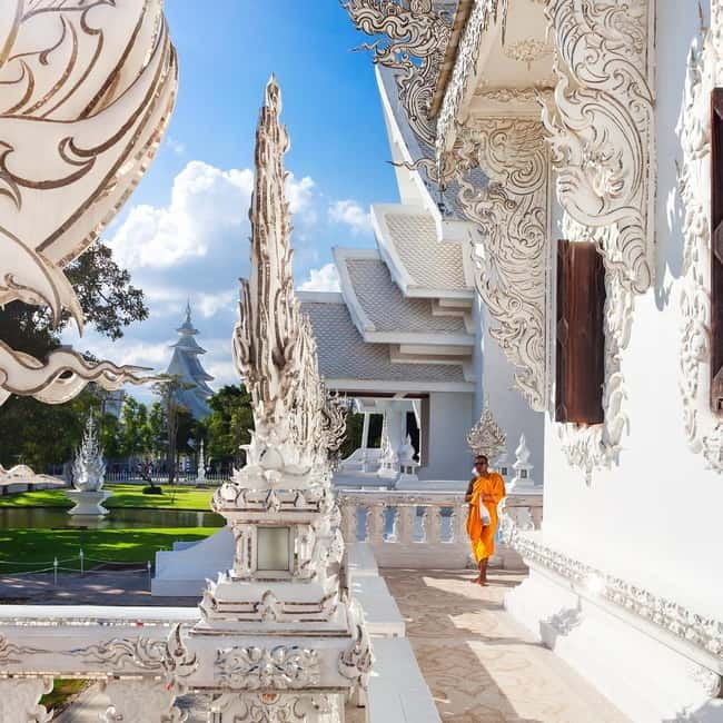 Chiang Mai: Chiang Rai Famous Temples & Hot Springs Day Trip - Huay Pla Kang Temple rounds out the route
