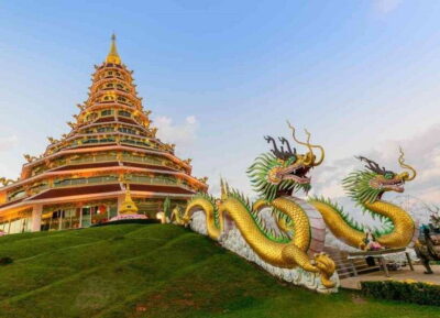 Chiang Rai Temples, Karen Tribe and Hot Springs