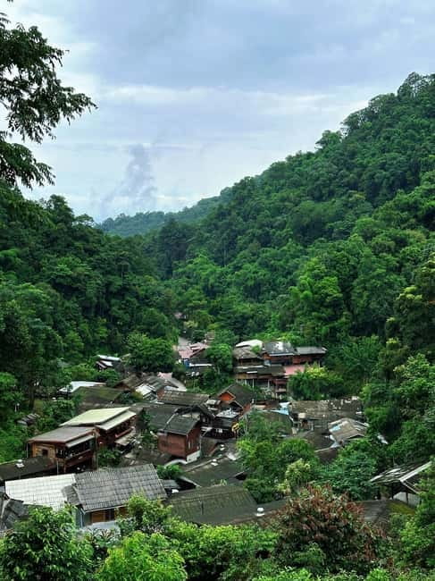 Chiang Mai: The Giant Café & Mae Kampong Village Day Trip - The Giant Chiangmai, a café in the trees