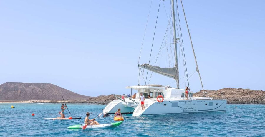 Corralejo: Adults-Only Catamaran Day Trip to Lobos Island - Why this Lobos catamaran trip works so well