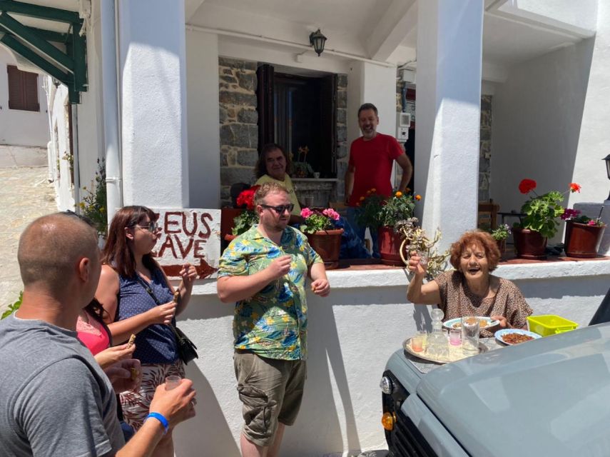 Crete: Sightseeing Day Trip with Cooking Lesson and Lunch - Cooking with Cretan ingredients