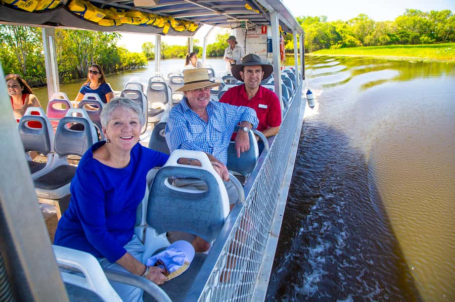 Darwin: Kakadu & Nourlangie Day Trip Plus Billabong Cruise - The long road through Kakadu country