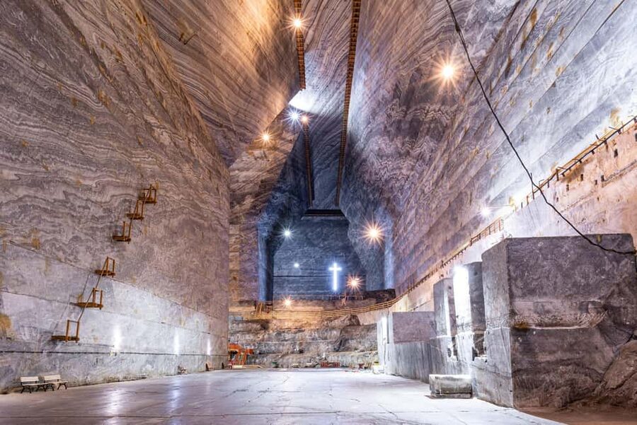 Day Trip Bucharest to Slanic Prahova Salt Mine - Why Slănic Prahova Feels So Unusual
