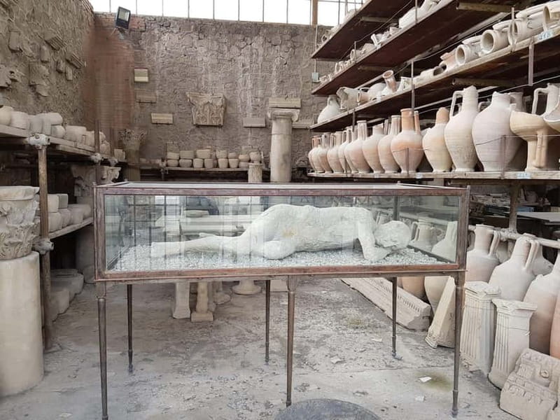 Day Trip from Rome: Explore Pompeii & Sorrento Amalfi Coast - A short pause before the coast