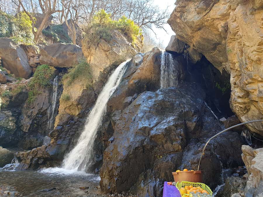 Day Trip To Atlas Mountain and Berber Village From Marrakech - Bread, argan oil, and Moroccan tea