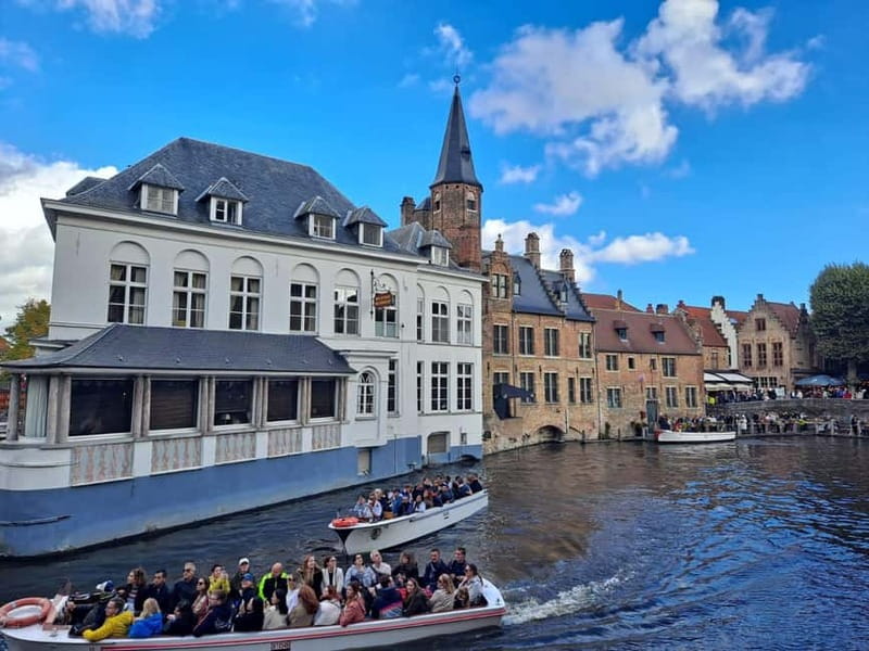 Day trip to Bruges from Paris with canal cruise - Why Bruges works as a day trip from Paris