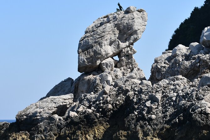 Day Trip to Capri and Blue Grotto From Naples & Sorrento - Anacapri and the chairlift to Monte Solaro