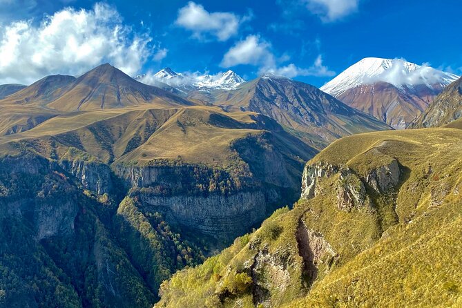 Day Trip to Kazbegi and Gudauri - The guides shape the quality of the day