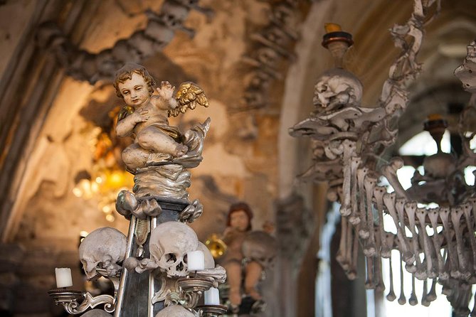 Day Trip to Kutná Hora by train from Prague - Entering the Sedlec Ossuary