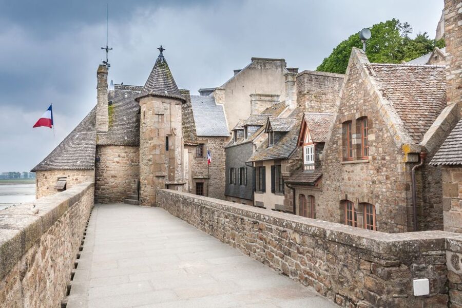 Day Trip to Mont-Saint-Michel from Paris - Arriving near Mont-Saint-Michel