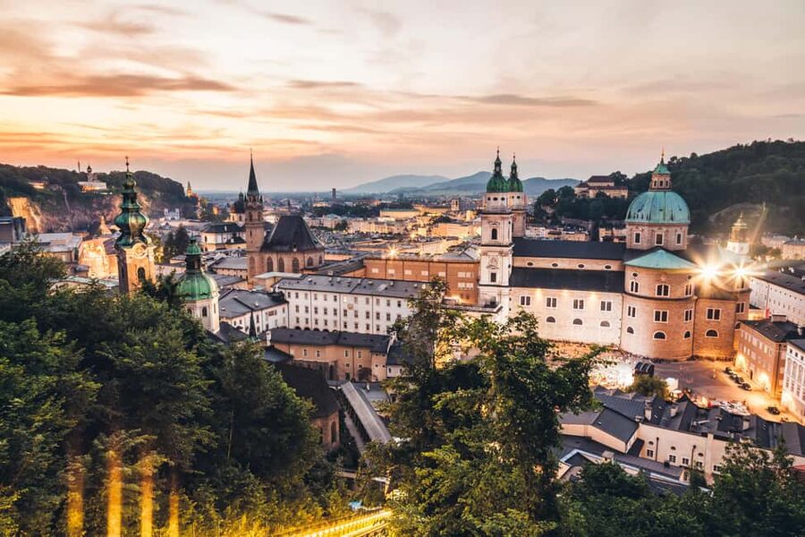 Day trips from Vienna: Hallstatt & Salzburg Guided Tour - Who should book this tour?