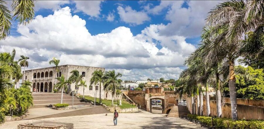 Discover Santo Domingo: A Day Trip from Punta Cana - Los Tres Ojos Brings the First Surprise