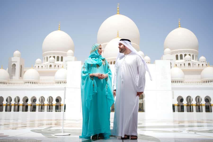 Dubai: Abu Dhabi Day-Trip Grand Mosque, Royal Palace & Lunch - Key points to know before booking