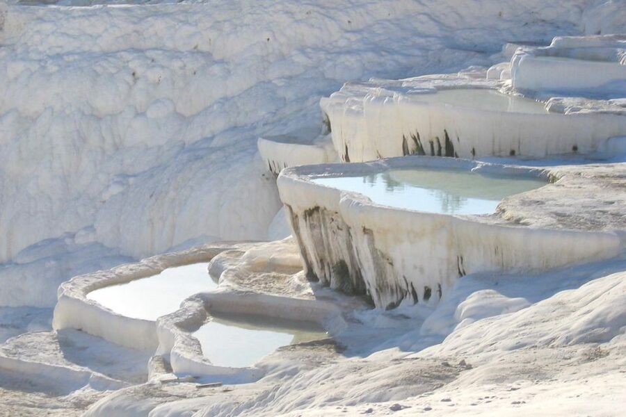 Ephesus and Pamukkale: Day Trip by Plane from Istanbul - Lunch, local driving, and the private format