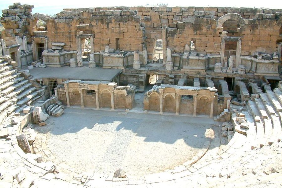 Ephesus and Pamukkale: Day Trip by Plane from Istanbul - The evening return through Denizli