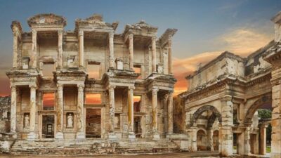 Ephesus and Virgin Mary Day Trip by Plane from Istanbul