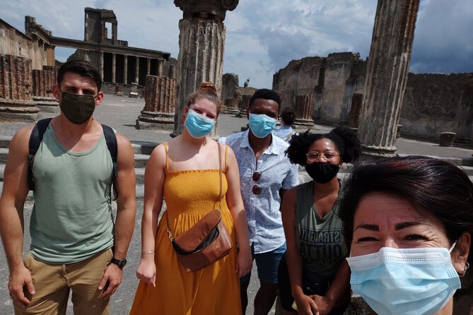 Explore Pompeii Half Day Highlights Tour with Pickup from Naples - Casa dei Vettii and Pompeii’s painted interiors
